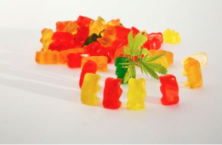 「◯◯×CBD」コラボレーション